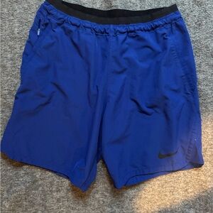 Nike Blue Athletic Shorts with Moisture-Wicking Fabric